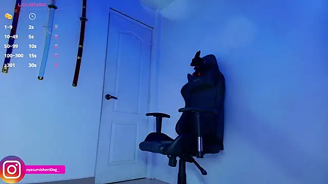 Nicorobinn live sex cam