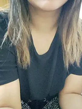 Tanha18 live sex cam