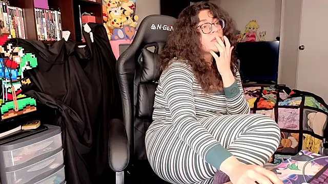 ShinyCherub live sex cam