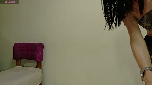 NATASHAA_WINZ live sex cam