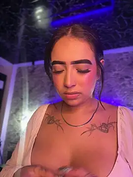 Scarlett-LS live sex cam