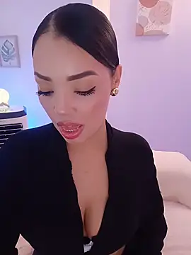 JennLeMoka's cam snapshot