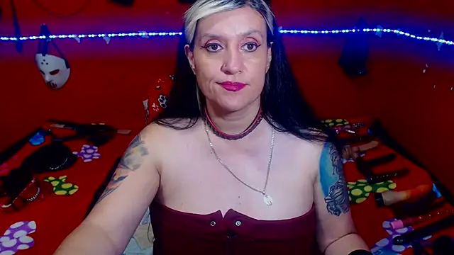 MATURE_Randy's cam snapshot