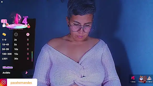 Yessi_rousse's cam snapshot