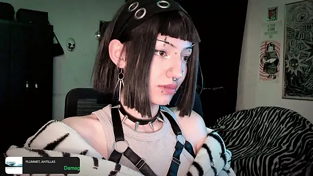 roxy_toxic's cam snapshot