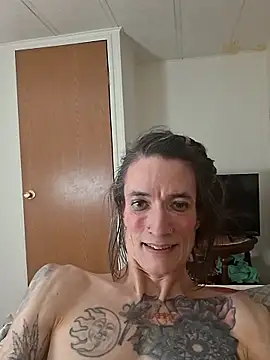 MaitressePomme3 live sex cam