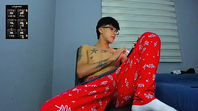 tom_Howard live sex cam