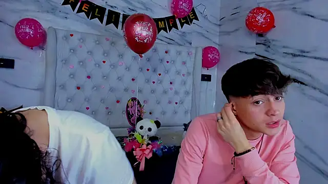 Ari_and_Storm live sex cam