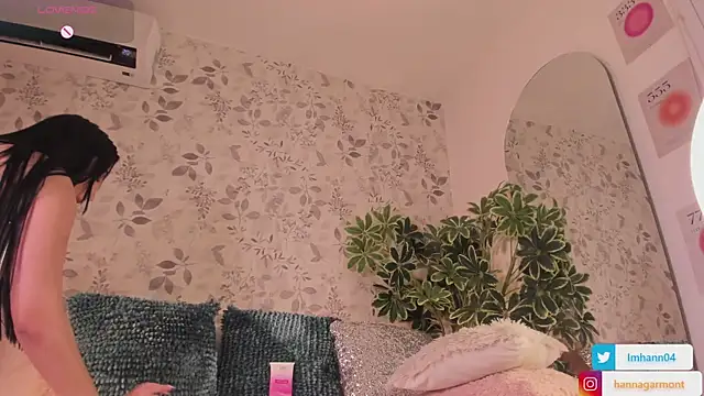 HannaSexTime live sex cam