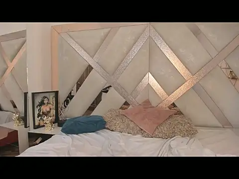 Gisele_Lake_'s cam snapshot