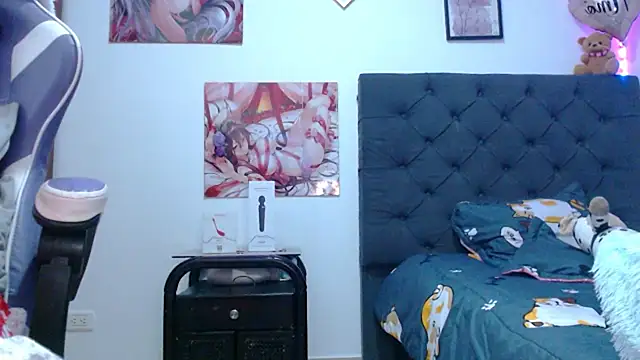 KENYEVANS's cam snapshot