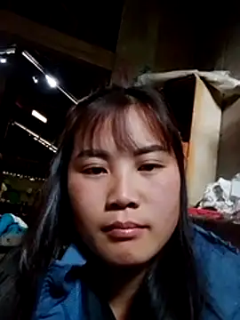 Susi-baby live sex cam