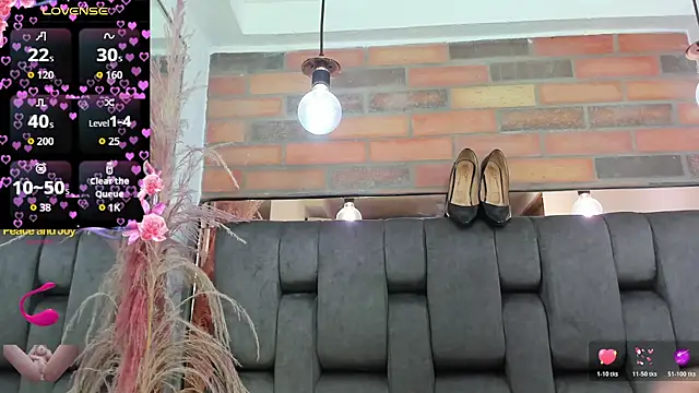 JESSYCORTES live sex cam