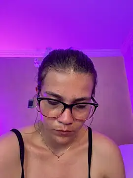 aurora_divine live sex cam