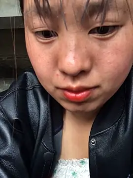 honeyyy110 live sex cam