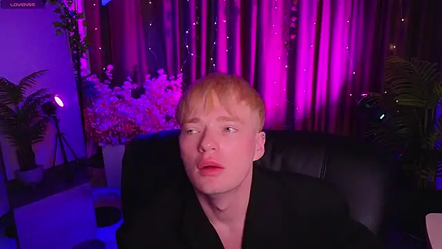 Kristenegor live sex cam