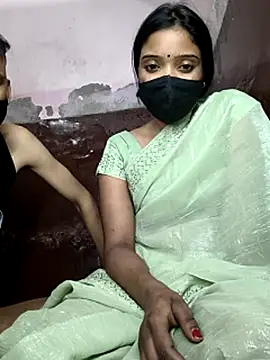 couplegk71 live sex cam