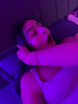 Valery_pink18's cam snapshot