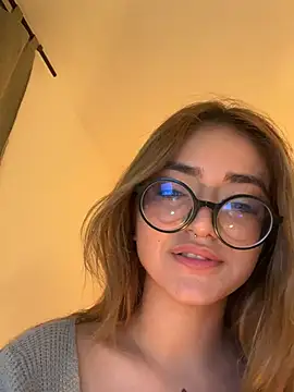 SweetJennaa live sex cam