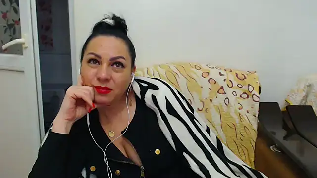 MissElla's cam snapshot