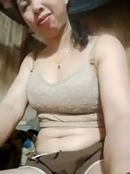 TRIEUTRIEU20's cam snapshot