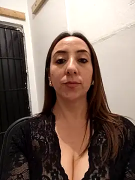 Mia_Novikov live sex cam