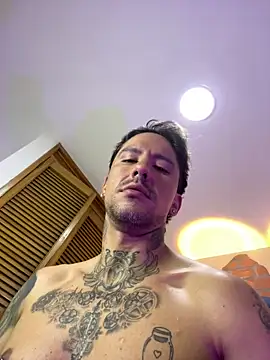 mister_eithan live sex cam