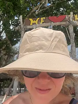 HOTLibertine's cam snapshot