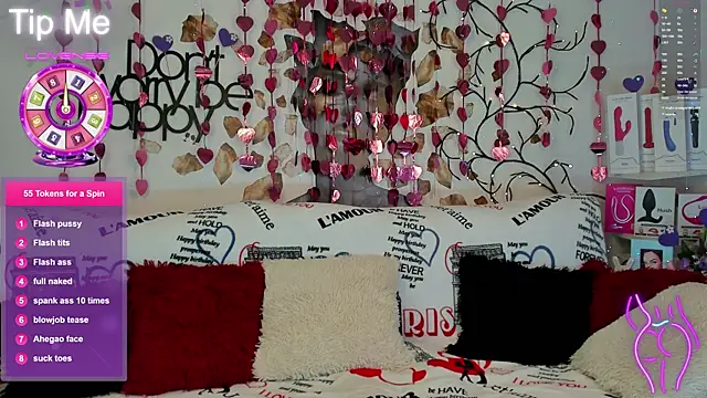 Tara_Bloss's cam snapshot