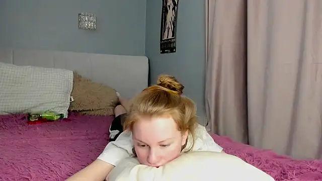 KarieBowery's cam snapshot