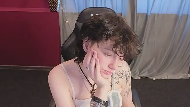 Svenaa_Kopnie's cam snapshot