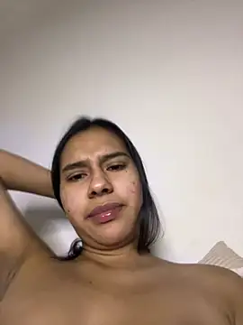 Brianna_bunny05's cam snapshot