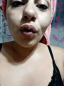 AmaTiffany's cam snapshot