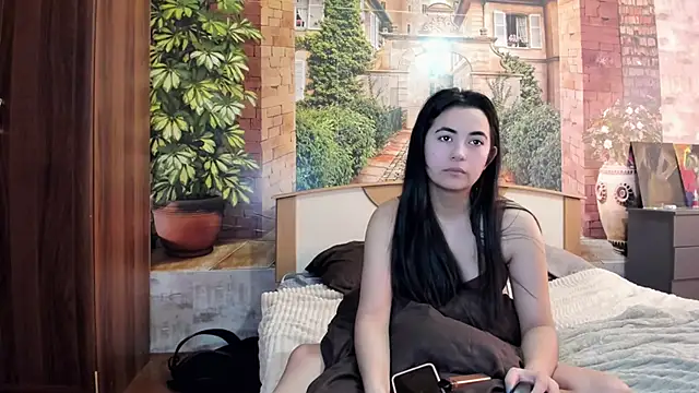 _littleangie_'s cam snapshot