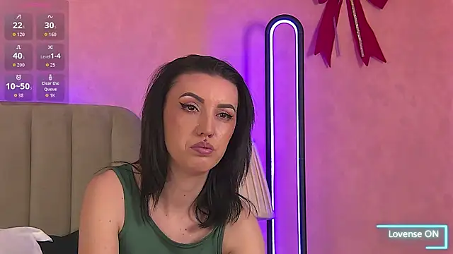 EnyaHazell live sex cam