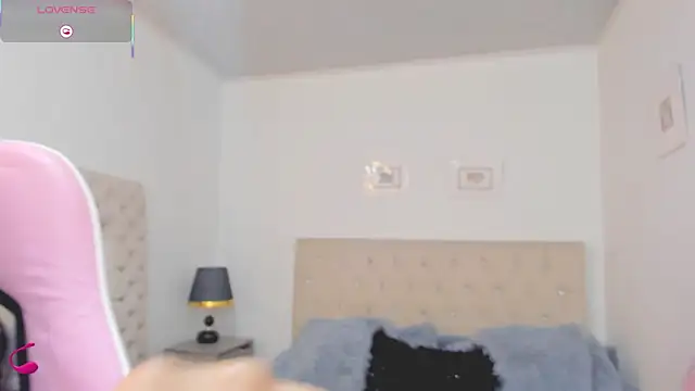 carlaperez_'s cam snapshot