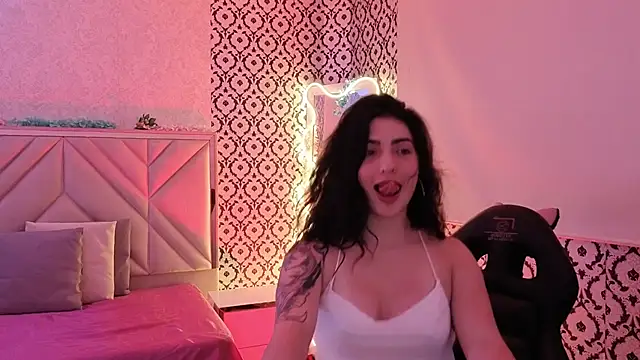 Ixchel_tay's cam snapshot