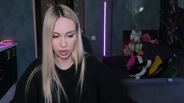 Blckmirrorr live sex cam