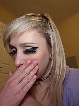 AmethystFoxx live sex cam