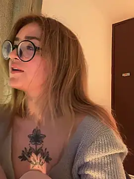 SweetJennaa live sex cam