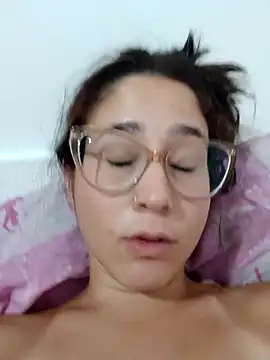 linameii's cam snapshot