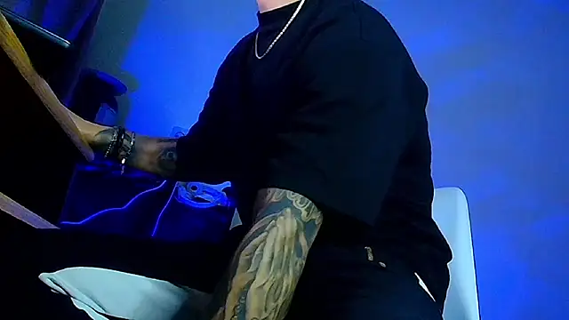 XanderCage99 live sex cam