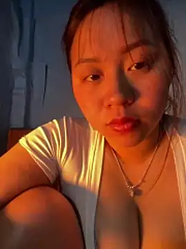 maianhcute's cam snapshot