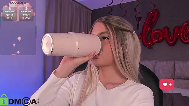 Arinextdoor live sex cam