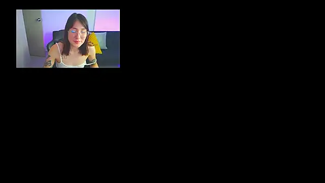 Yuliennegg's cam snapshot