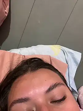 Maya_Manes's cam snapshot