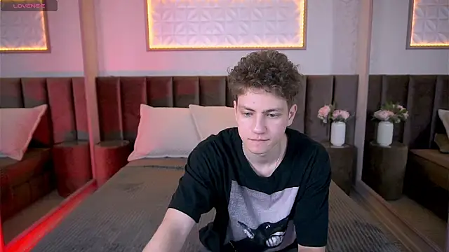 StefanBev live sex cam