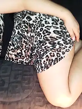 TheQueen_fire's cam snapshot