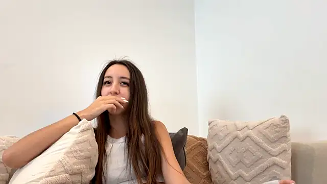 LuellaHalifax live sex cam