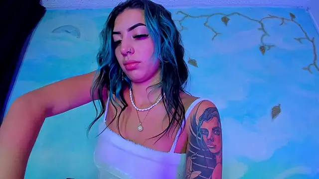 SaturnooStonee's cam snapshot